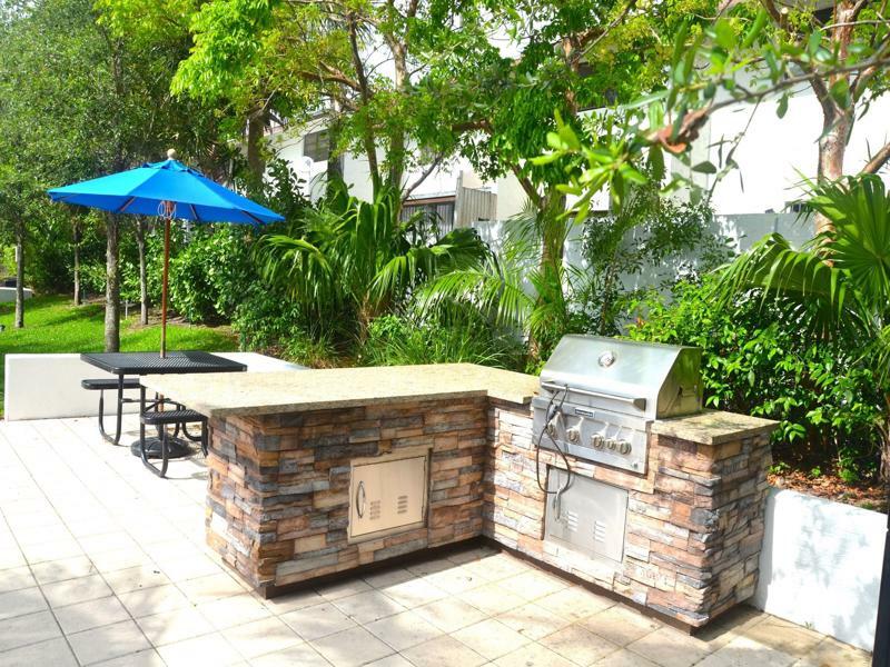 Riviera Luxury Living At River Oaks Marina And Tower Miami Exteriör bild