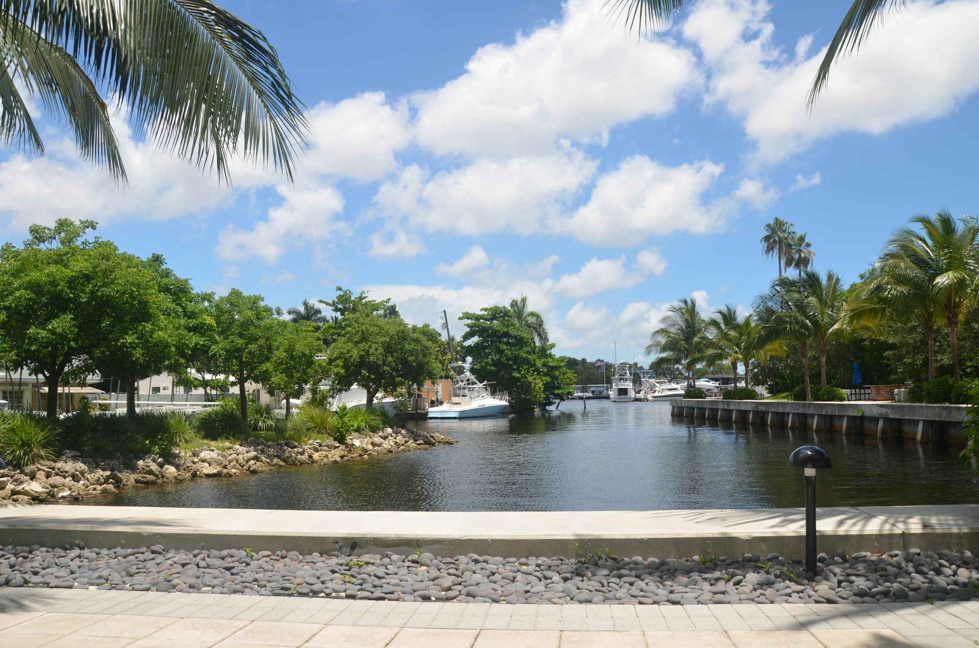 Riviera Luxury Living At River Oaks Marina And Tower Miami Exteriör bild